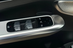 Mercedes-Benz GLC GLC 300 SUV 2026