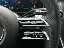 Mercedes-Benz GLC GLC 300 SUV 2026