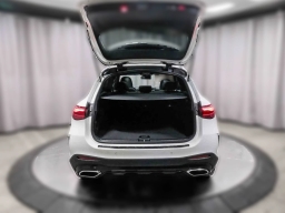 Mercedes-Benz GLC GLC 300 SUV 2026