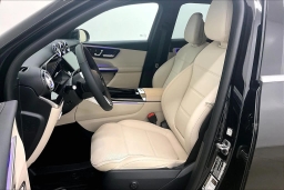 Mercedes-Benz GLC GLC 300 SUV 2026