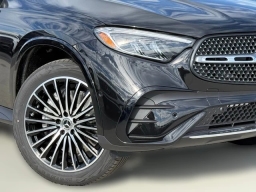 Mercedes-Benz GLC GLC 300 SUV 2026