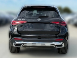 Mercedes-Benz GLC GLC 300 SUV 2026