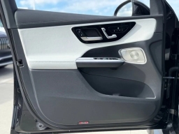 Mercedes-Benz GLC GLC 300 SUV 2026