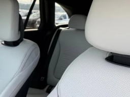 Mercedes-Benz GLC GLC 300 SUV 2026