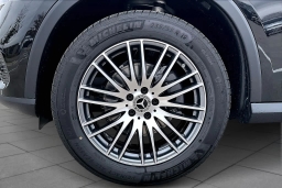 Mercedes-Benz GLC GLC 300 SUV 2026