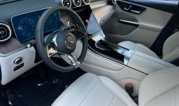 Mercedes-Benz GLC GLC 300 SUV 2026