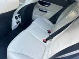 Mercedes-Benz GLC GLC 300 SUV 2026