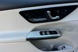 Mercedes-Benz GLC GLC 300 SUV 2026