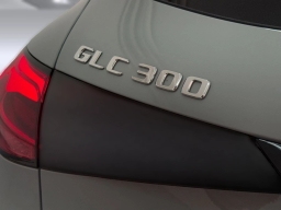 Mercedes-Benz GLC GLC 300 SUV 2026