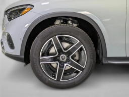 Mercedes-Benz GLC GLC 300 SUV 2026