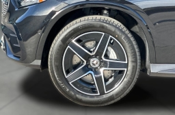 Mercedes-Benz GLC GLC 300 SUV 2026