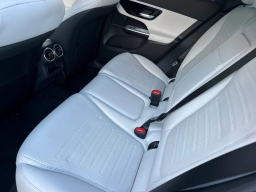 Mercedes-Benz GLC GLC 300 SUV 2026