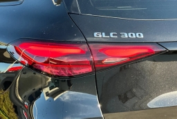 Mercedes-Benz GLC GLC 300 SUV 2026