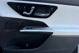 Mercedes-Benz GLC GLC 300 SUV 2026