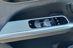 Mercedes-Benz GLC GLC 300 SUV 2026