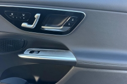 Mercedes-Benz GLC GLC 300 SUV 2026