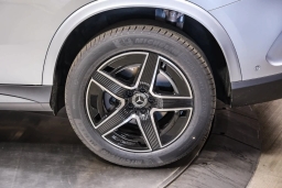 Mercedes-Benz GLC GLC 300 SUV 2026