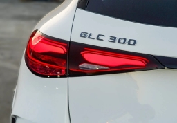 Mercedes-Benz GLC GLC 300 SUV 2026
