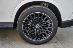 Mercedes-Benz GLC GLC 300 SUV 2026