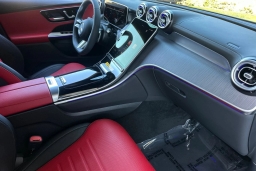 Mercedes-Benz GLC GLC 300 SUV 2026