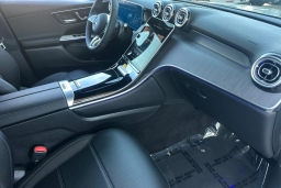 Mercedes-Benz GLC GLC 300 SUV 2026