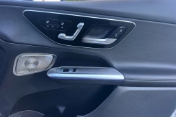 Mercedes-Benz GLC GLC 300 SUV 2026