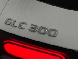 Mercedes-Benz GLC GLC 300 SUV 2026