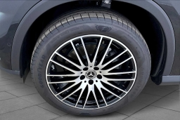 Mercedes-Benz GLC GLC 300 SUV 2025