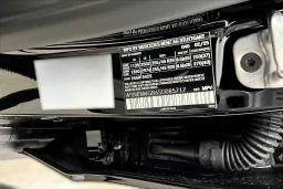 Mercedes-Benz GLC GLC 300 SUV 2025