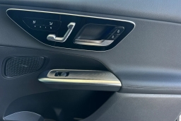 Mercedes-Benz GLC GLC 300 SUV 2026