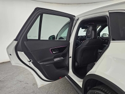 Mercedes-Benz GLC GLC 300 SUV 2026