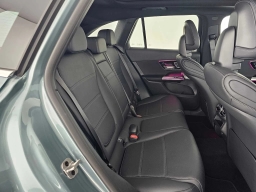 Mercedes-Benz GLC GLC 300 SUV 2026