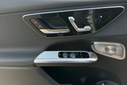 Mercedes-Benz GLC GLC 300 SUV 2026