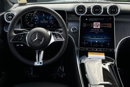 Mercedes-Benz GLC GLC 300 SUV 2026