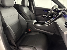 Mercedes-Benz GLC GLC 300 SUV 2026