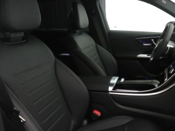 Mercedes-Benz GLC GLC 300 SUV 2026