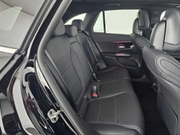 Mercedes-Benz GLC GLC 300 SUV 2026