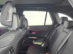 Mercedes-Benz GLC GLC 300 SUV 2026