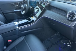 Mercedes-Benz GLC GLC 300 SUV 2026