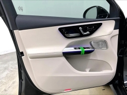 Mercedes-Benz GLC GLC 300 SUV 2026