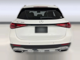 Mercedes-Benz GLC GLC 300 SUV 2026