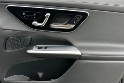 Mercedes-Benz GLC GLC 300 SUV 2026