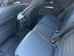 Mercedes-Benz GLC GLC 300 SUV 2026