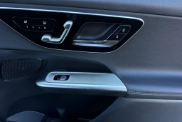 Mercedes-Benz GLC GLC 300 SUV 2026