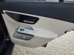 Mercedes-Benz GLC GLC 300 SUV 2026