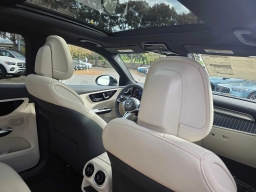 Mercedes-Benz GLC GLC 300 SUV 2026