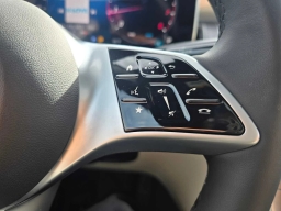 Mercedes-Benz GLC GLC 300 SUV 2026