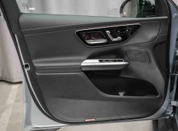 Mercedes-Benz GLC GLC 300 SUV 2026