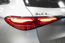 Mercedes-Benz GLC GLC 300 SUV 2026