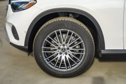 Mercedes-Benz GLC GLC 300 SUV 2026